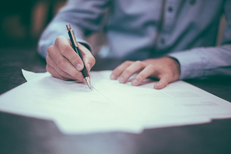 ¿CÓMO ESCRIBIR UN BUEN MEMORÁNDUM?